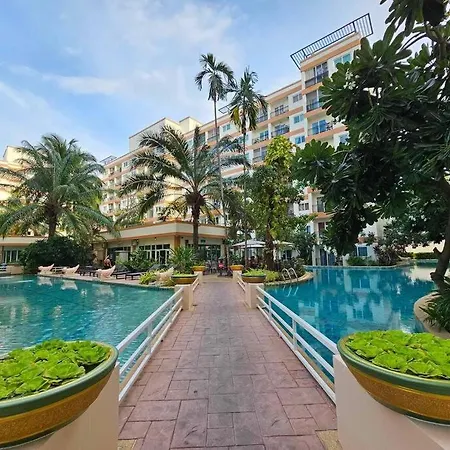 Park Lane Resort By Best Asset Jomtien Beach Exterior photo